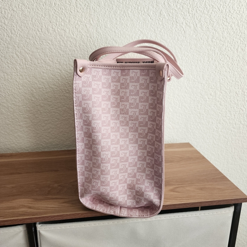 Juicy Couture Pink Tote - Picture 4 of 12